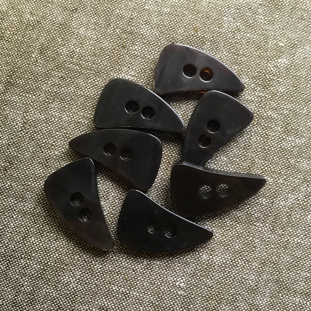 Imitation Horn Flat Toggle Button - 30mm - The Eternal Maker - UK Fabric Shop