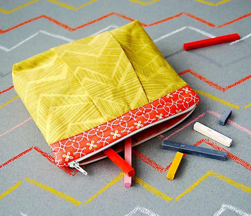 In a Clutch Cosmetic Case - Straight Stitch Society Patterns - The Eternal Maker - UK Fabric Shop