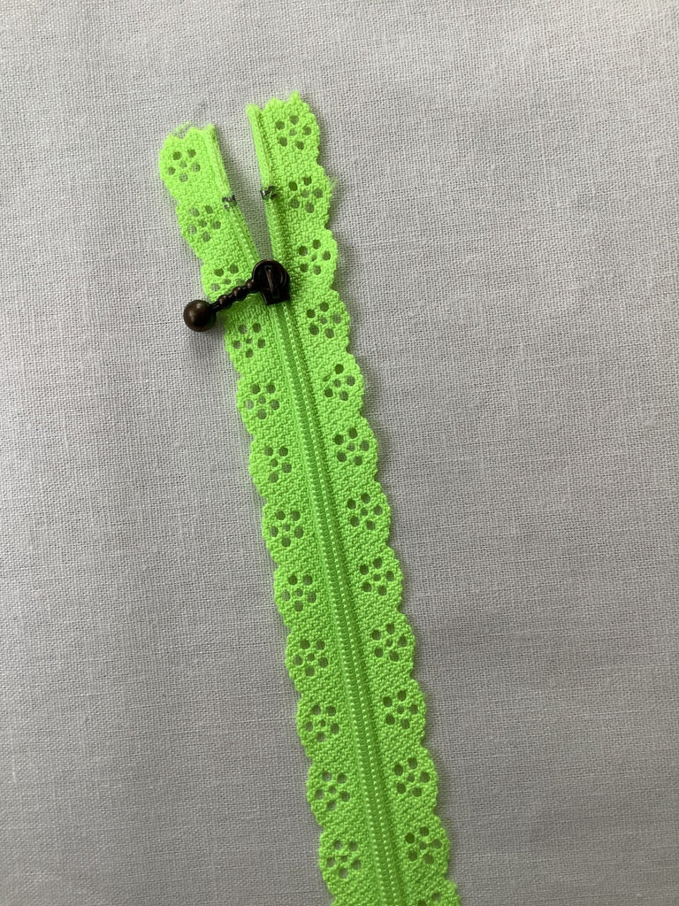 Lace Edge Zip - Lime - 20cm - The Eternal Maker - UK Fabric Shop