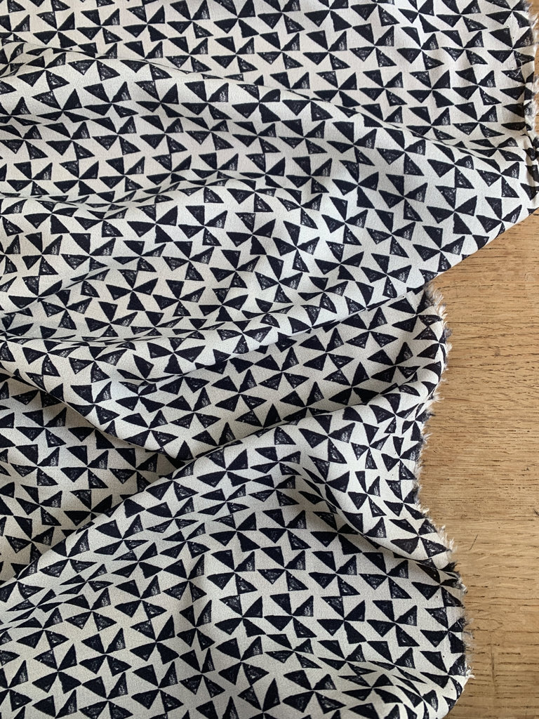 Little Fans - Indigo - Viscose Lawn Fabric - The Eternal Maker - UK Fabric Shop