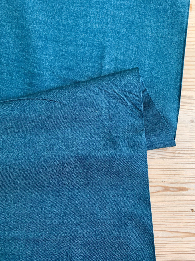 Marine - Linen Texture - Makower - The Eternal Maker - UK Fabric Shop