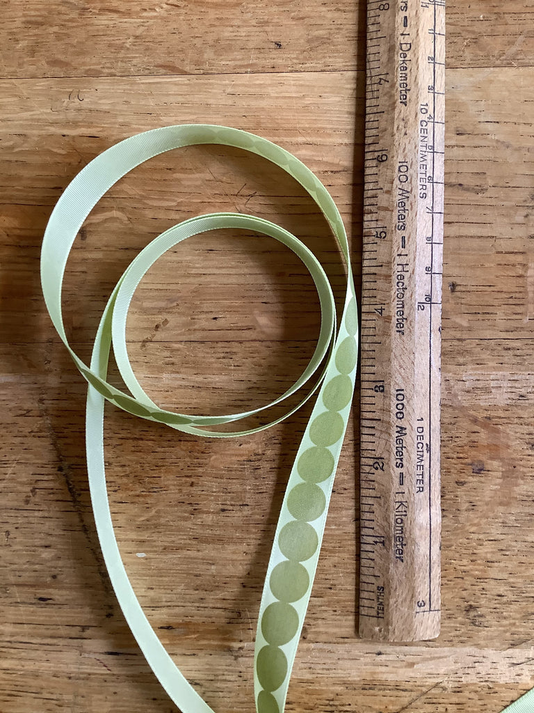 May Arts Ribbon and Trims Big Spot Ribbon - Apple - 15mm