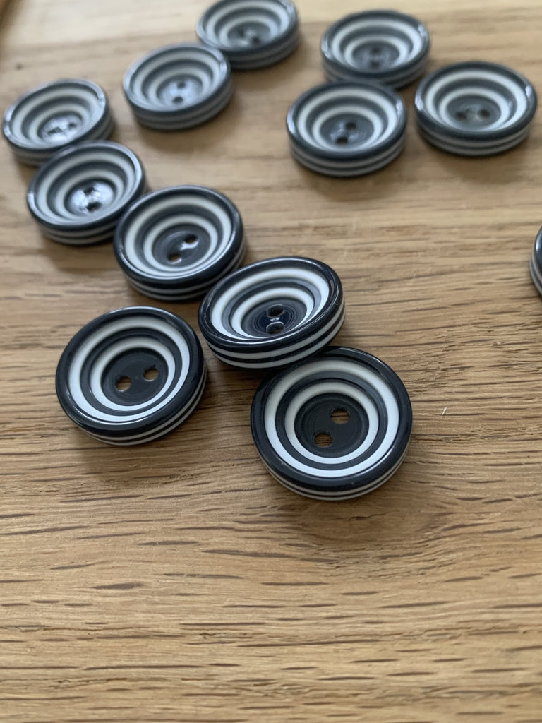 Monochrome Stripes Dish Button - 17mm - The Eternal Maker - UK Fabric Shop