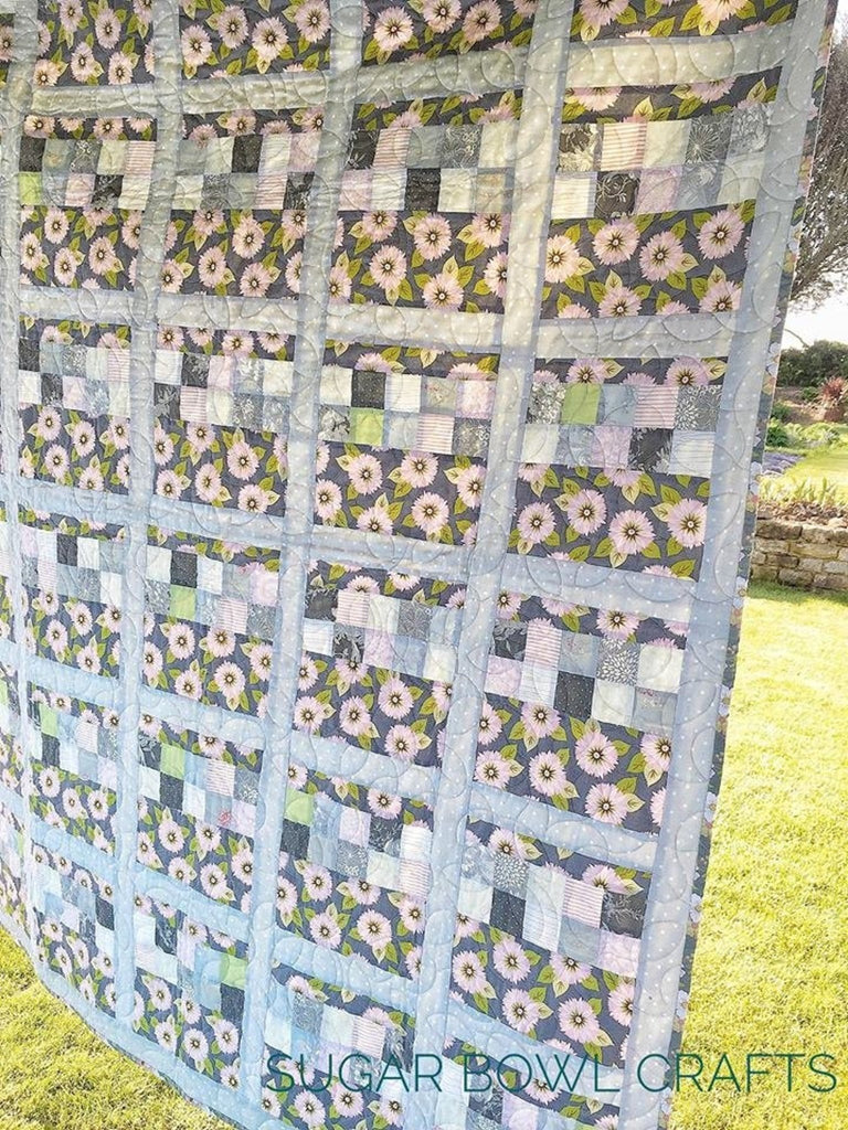 Pinks and Pickets Quilt Pattern by Mel Lewis - The Eternal Maker - UK Fabric Shop