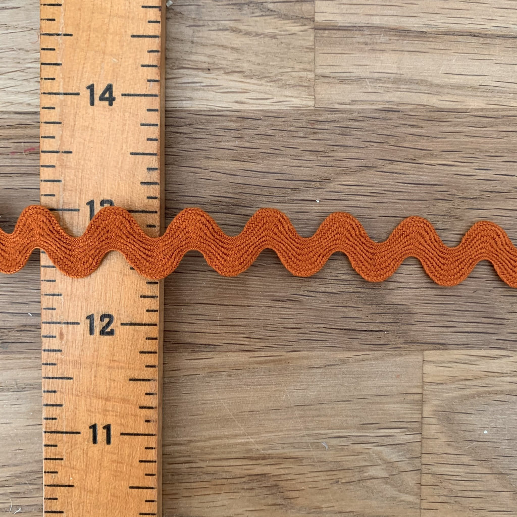 Ric Rac - 10mm - Chestnut - The Eternal Maker - UK Fabric Shop