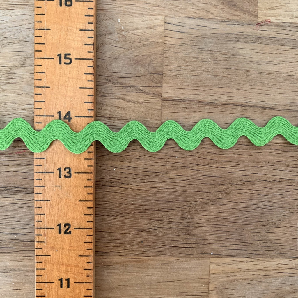 Ric Rac - 10mm - Lime - The Eternal Maker - UK Fabric Shop