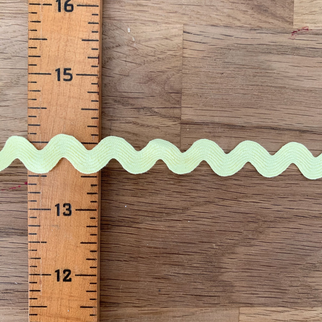 Ric Rac - 10mm - Maize - The Eternal Maker - UK Fabric Shop