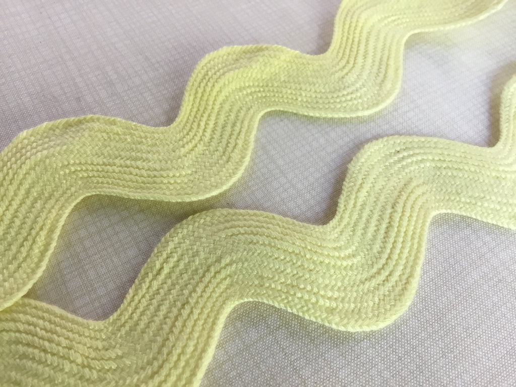 Ric Rac - 23mm - Maize - The Eternal Maker - UK Fabric Shop