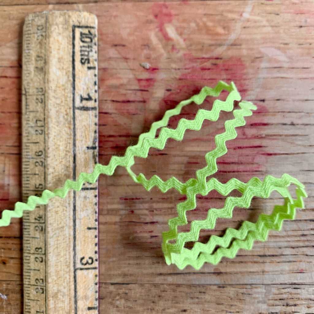 Ric Rac - 3mm - Apple - The Eternal Maker - UK Fabric Shop