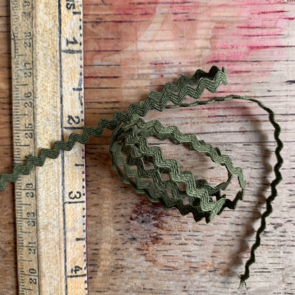 Ric Rac - 3mm - Moss - The Eternal Maker - UK Fabric Shop