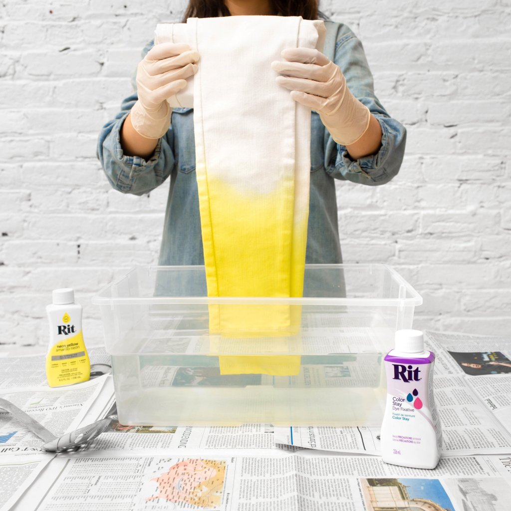 Rit Dye: Colour Fixative - 236ml - The Eternal Maker - UK Fabric Shop