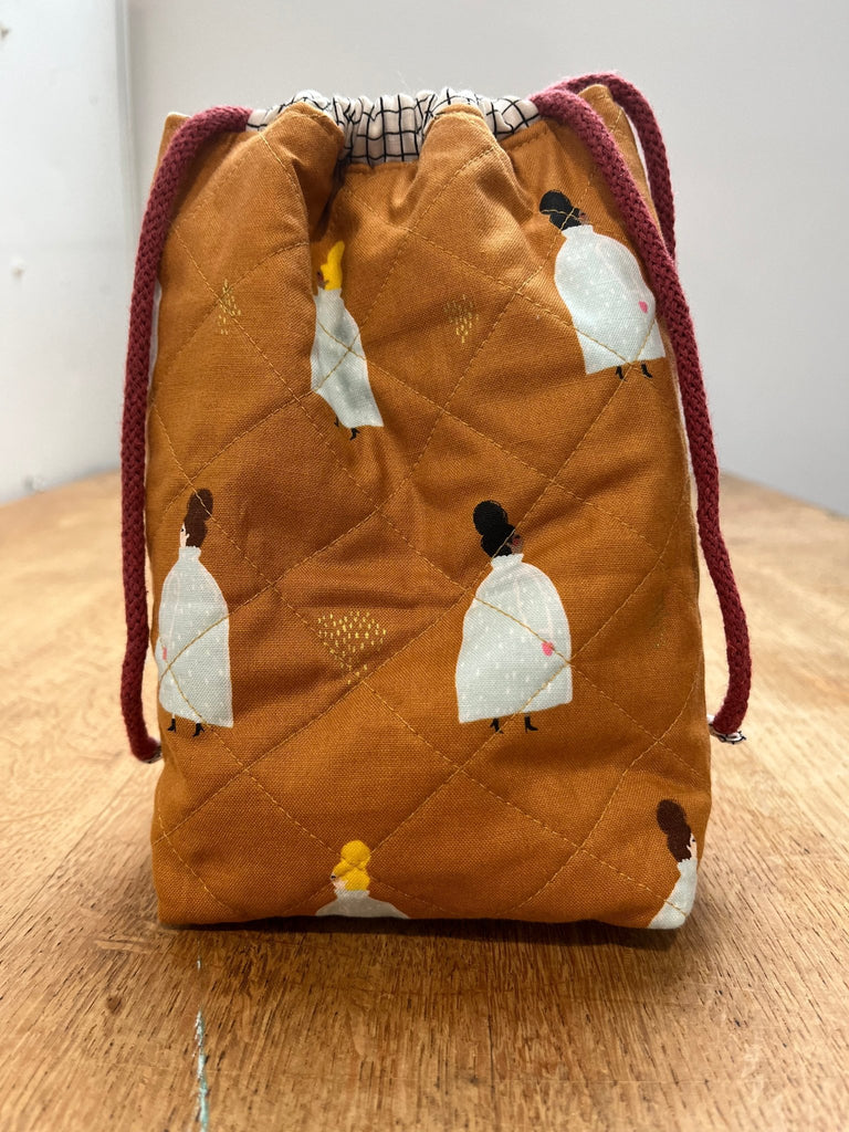 Shampoo Ladies - Quilted Drawstring Bag - The Eternal Maker - UK Fabric Shop