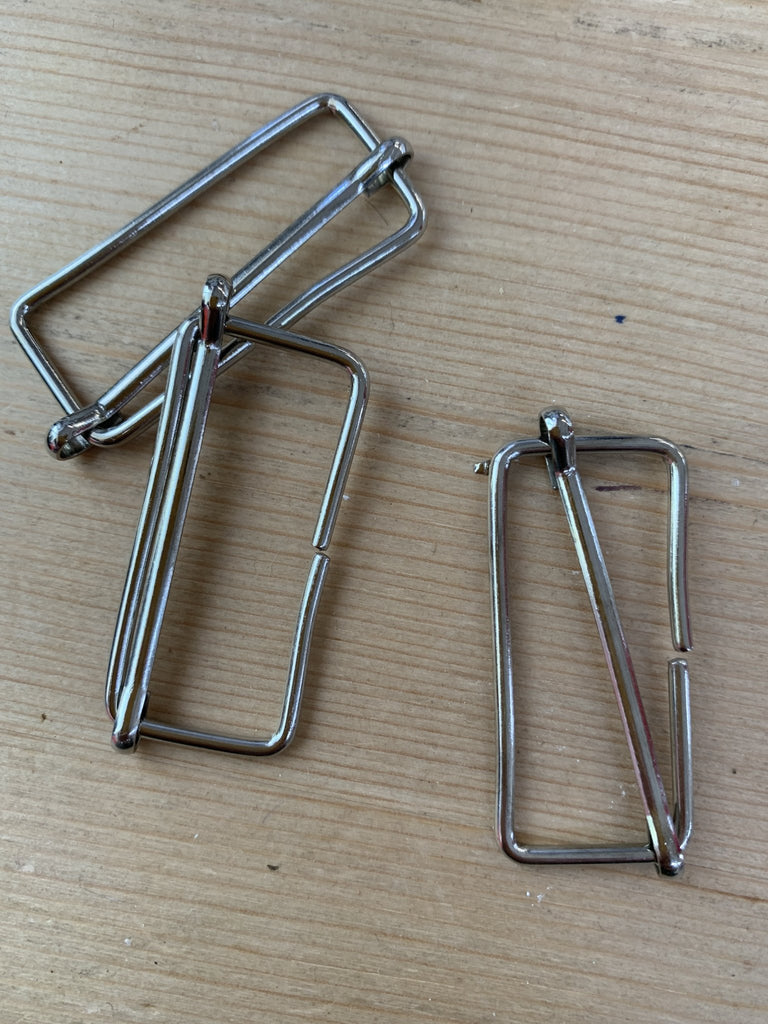 Slider Buckle - Moving Bar - 38mm - Silver - The Eternal Maker - UK Fabric Shop