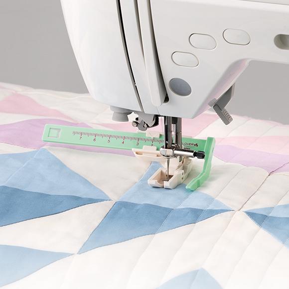 Sliding Stitch Guide Foot - Clover - The Eternal Maker - UK Fabric Shop