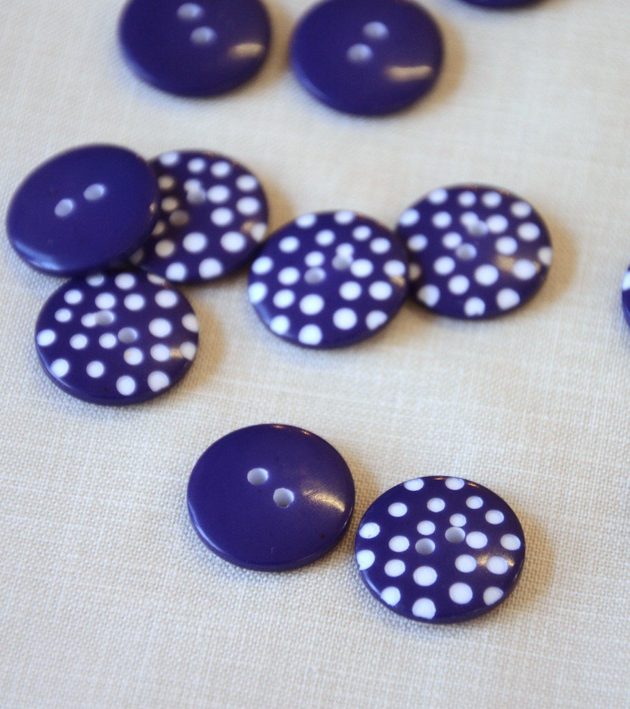 Spotty Button - 18mm - Indigo - Etched Spots - The Eternal Maker - UK Fabric Shop