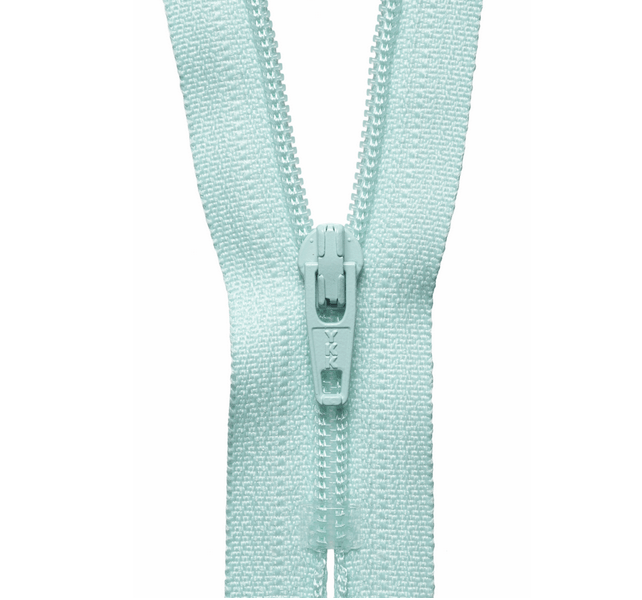 Standard Zip - 20cm/ 8" - Aqua 822 - The Eternal Maker - UK Fabric Shop