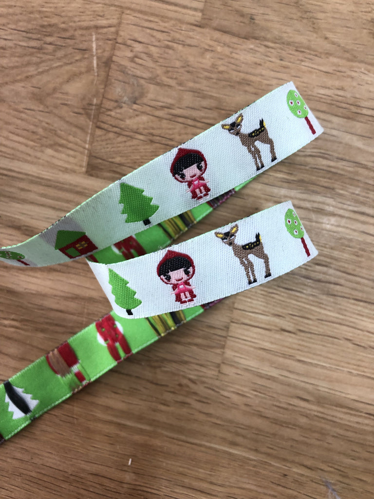 Stephanoise Ribbon and Trims Little Red and the Deer - 15mm - White - Woven Ribbon