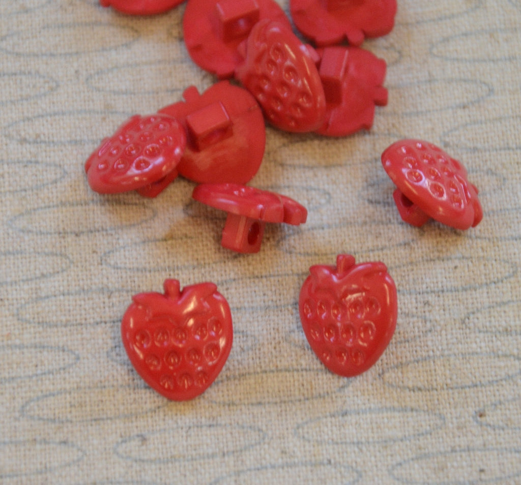 Strawberry Shank Button - 12mm - The Eternal Maker - UK Fabric Shop