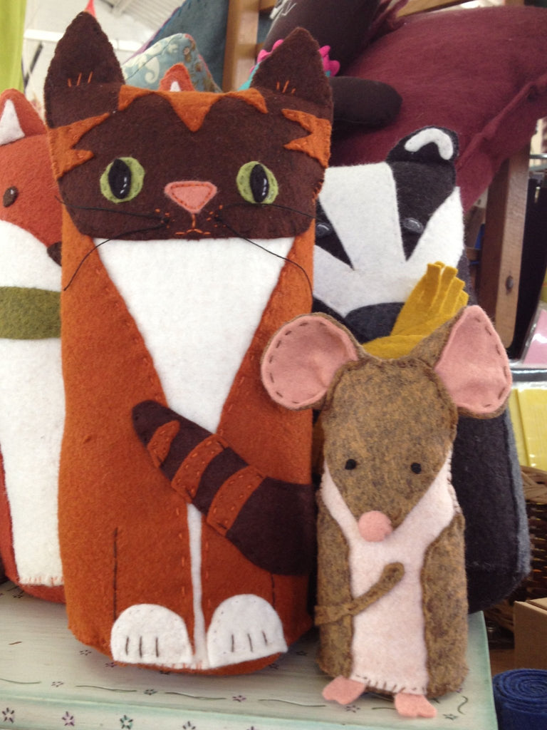 Tabby Cat and Field Mouse Felt Digital Sewing Pattern - The Eternal Maker - UK Fabric Shop