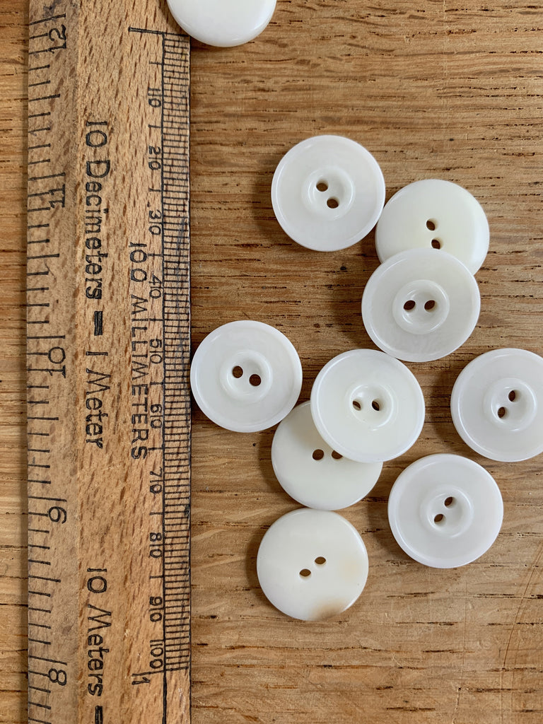 The Button Company Buttons 2 hole double rim Corozo Nut Button - 16mm - Cream