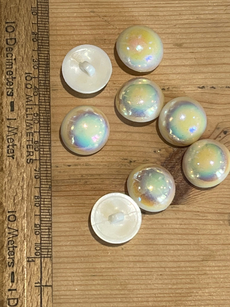 The Button Company Buttons Iridescent High Ball Shank Button - 18mm - Cream Rainbow