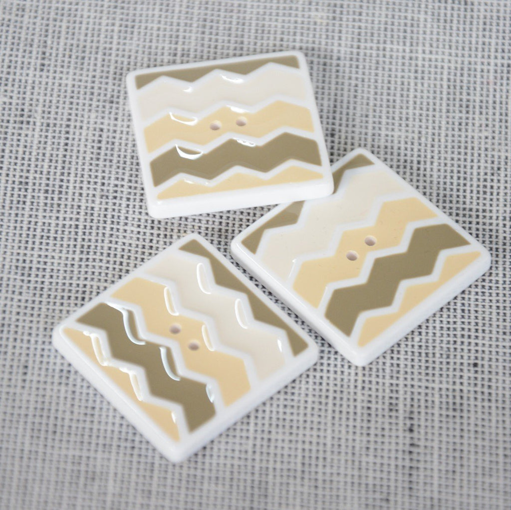 The Button Company Buttons Shaded chevrons Square Button - 30mm - Cream/Taupe