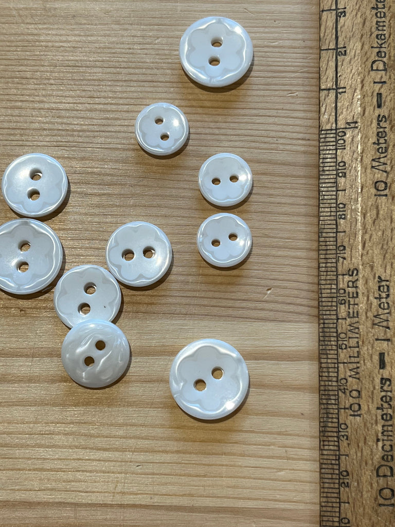The Button Company Buttons Smooth Pearlised Flower Button - White - 18mm 16mm or 13mm
