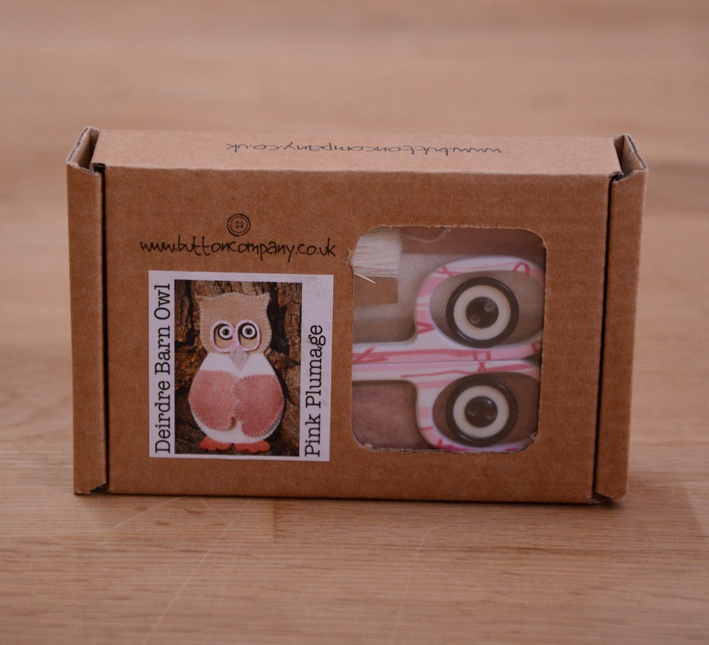 The Button Company Kits Pink Plumage Deirdre Barn Owl - Scissor Keep & Needle Case