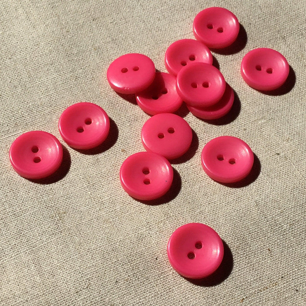 The Eternal Maker Buttons Dish Style Two Hole Button - 15mm - Hot Pink
