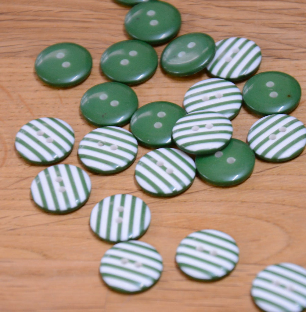 The Eternal Maker Buttons Forest Green Stripy Button - 13mm