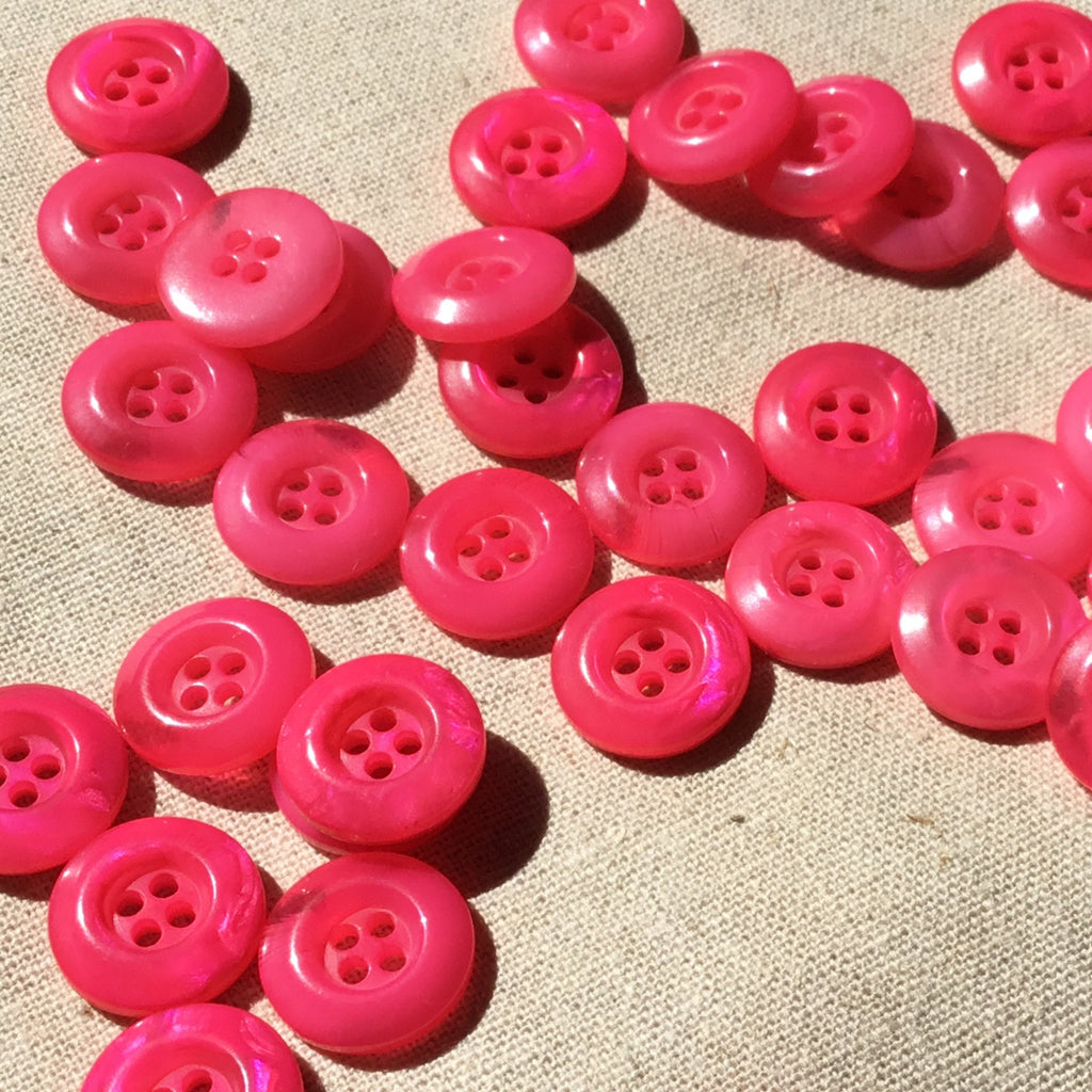 The Eternal Maker Buttons Small Chunky Rim Marbled Four Hole Button - 14mm - Hot Pink
