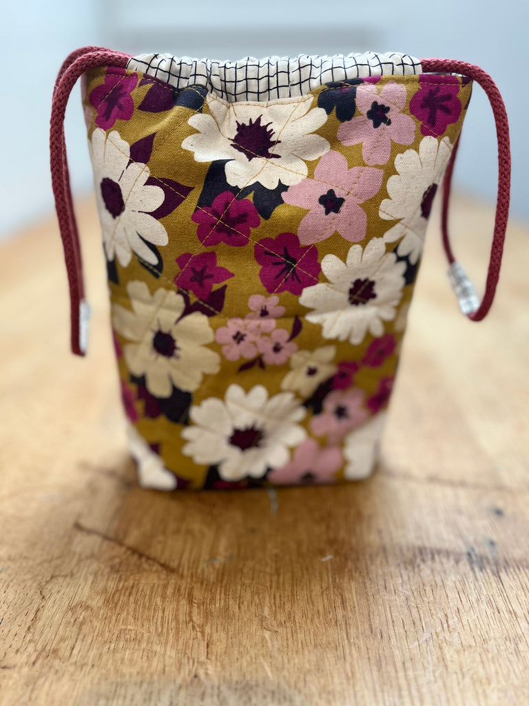 The Eternal Maker Gift Mustard Retro Flowers - Quilted Drawstring Bag
