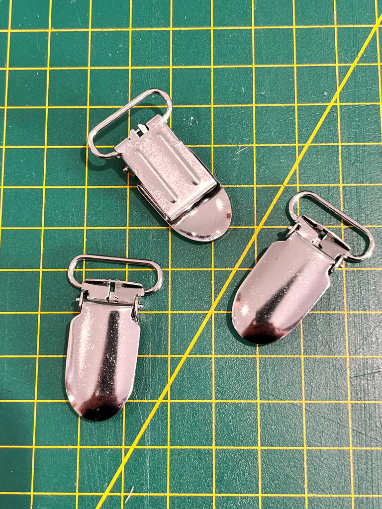 The Eternal Maker Metal Hardware Suspender/ Brace Clip - 18mm - Silver