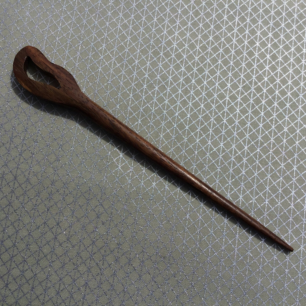 The Eternal Maker Metal Hardware Wooden Knitting Pin