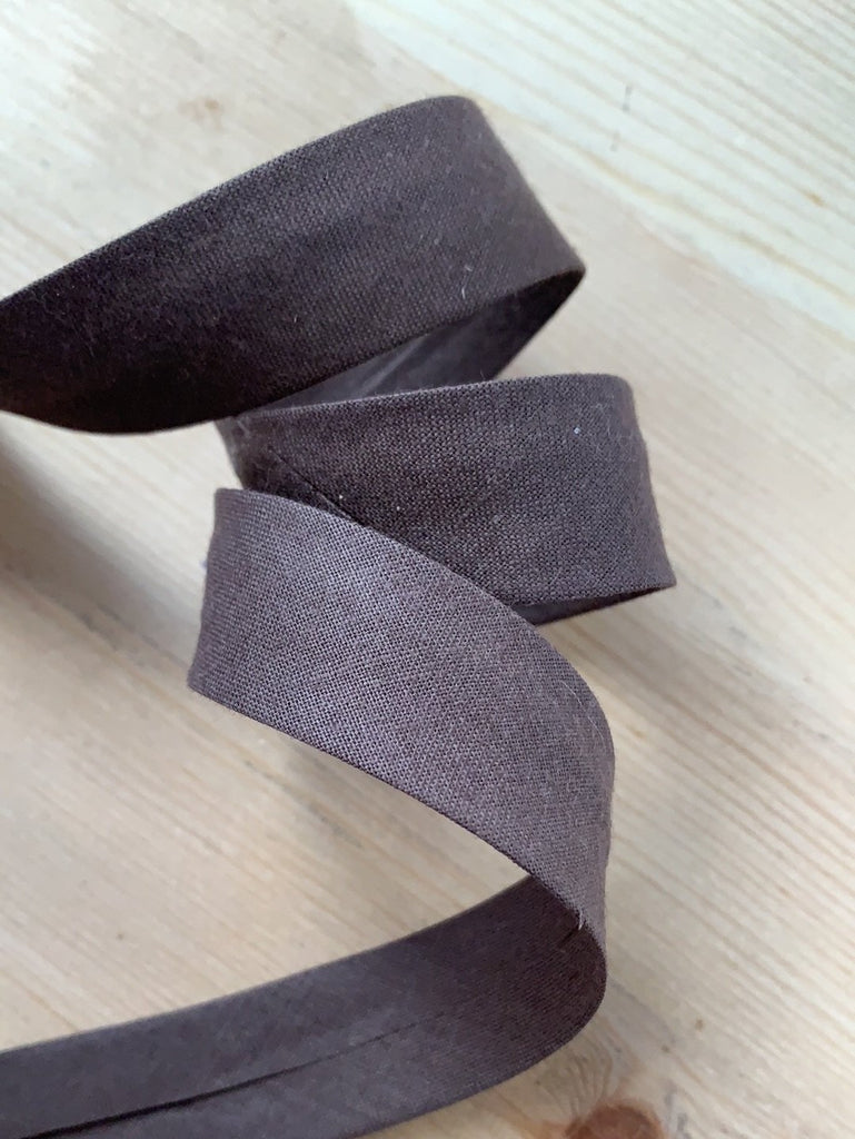 The Eternal Maker Ribbon and Trims Bias Binding - 20mm - Brown