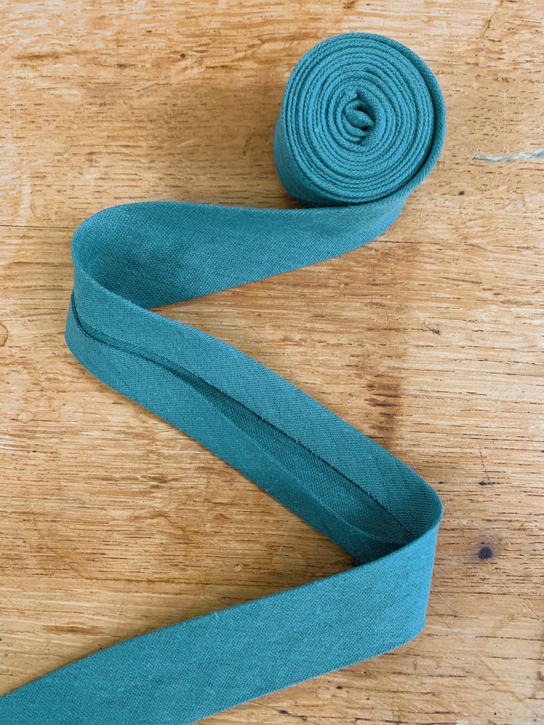 The Eternal Maker Ribbon and Trims Double Gauze Bias Binding - 27mm - Teal