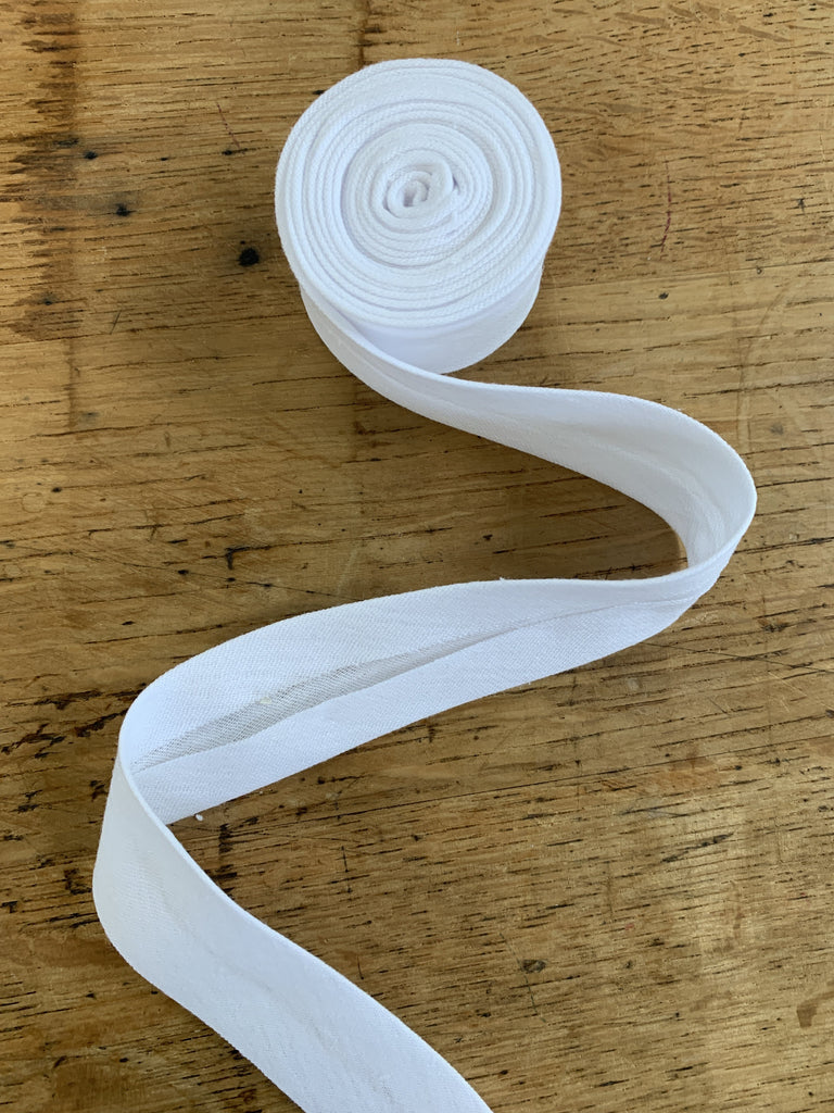 The Eternal Maker Ribbon and Trims Double Gauze Bias Binding - 27mm - White