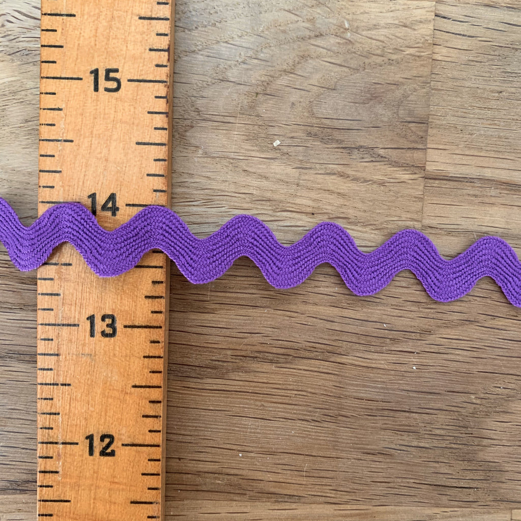 The Eternal Maker Ribbon and Trims Ric Rac - 10mm - Purple