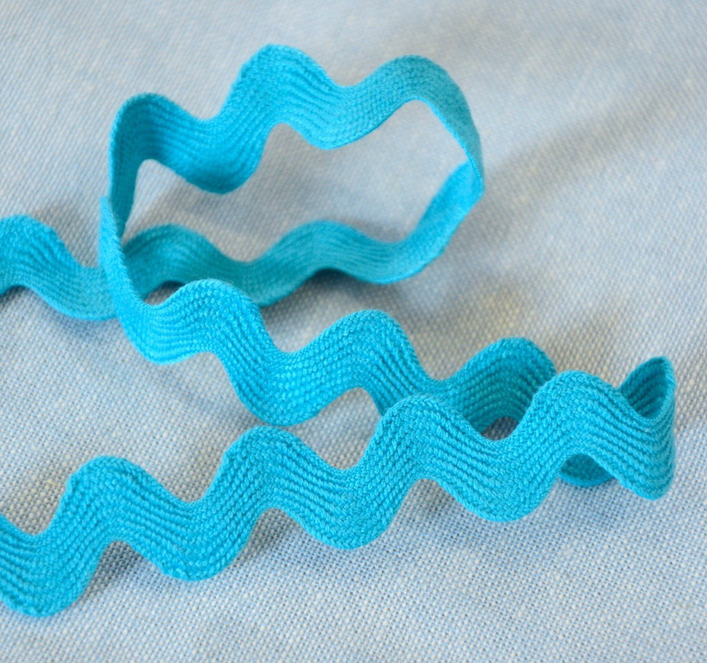The Eternal Maker Ribbon and Trims Ric Rac - 10mm - Turquoise