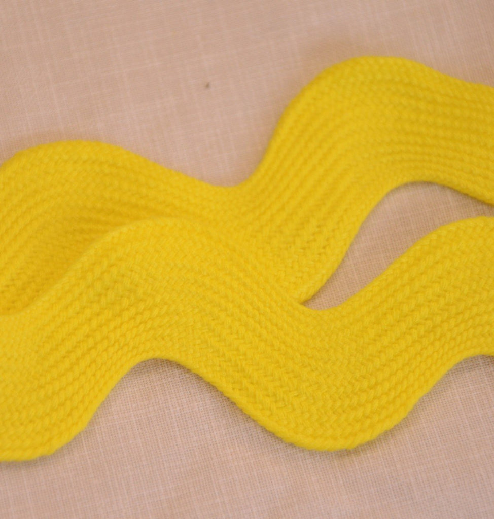 The Eternal Maker Ribbon and Trims Ric Rac - 23mm - Bright Yellow