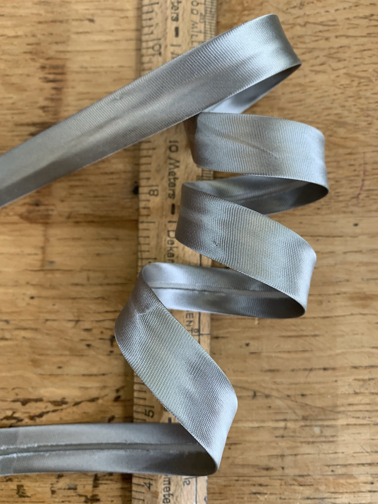 The Eternal Maker Ribbon and Trims Satin Bias Binding - 16mm - Grey