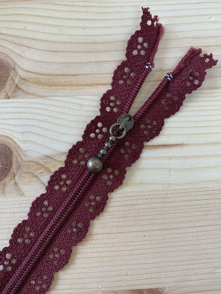The Eternal Maker Zippers Lace Edge Zip - Burgundy - 20cm