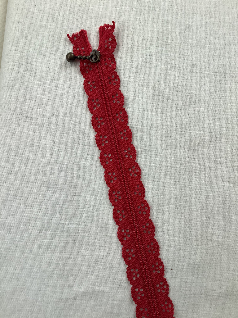 The Eternal Maker Zippers Lace Edge Zip - Red - 20cm