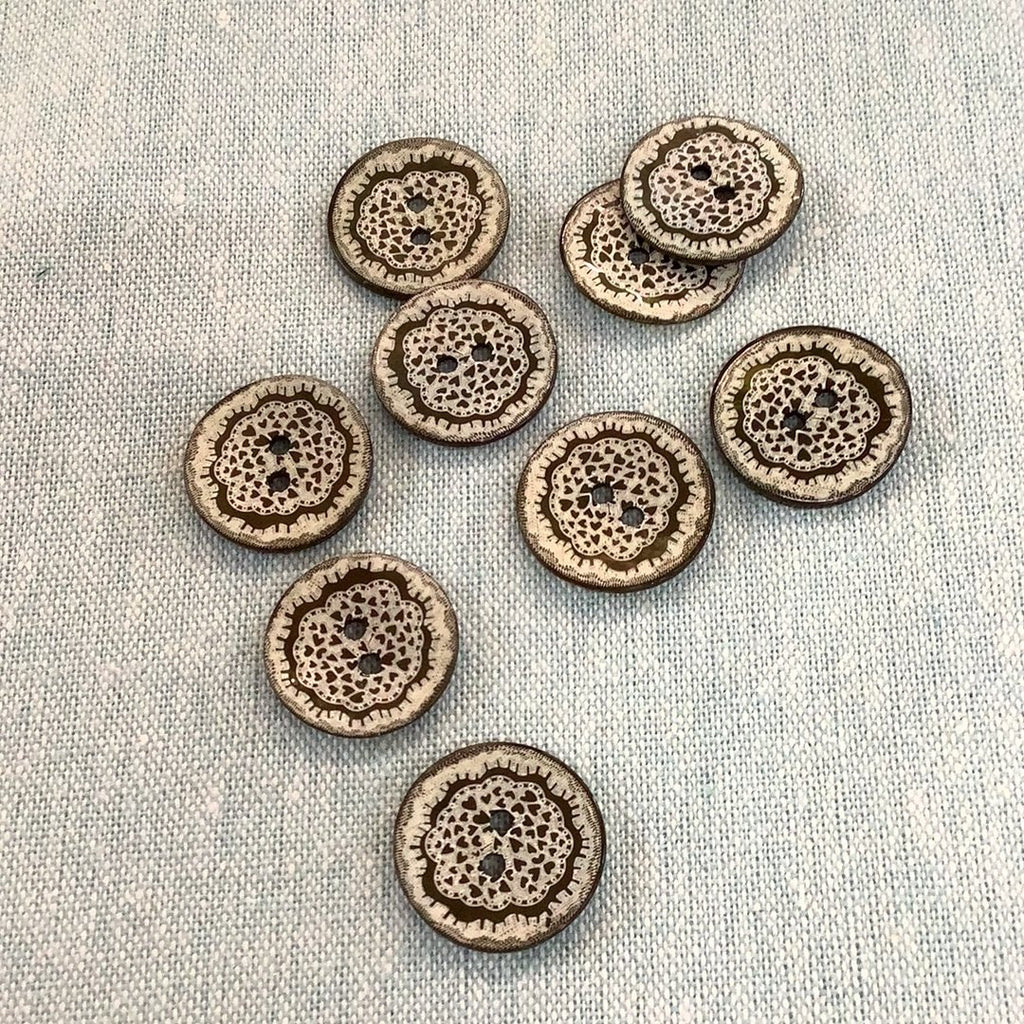 Unbranded Buttons 18mm Olive Heart Cluster Lasered Shell Button 18mm and 22mm