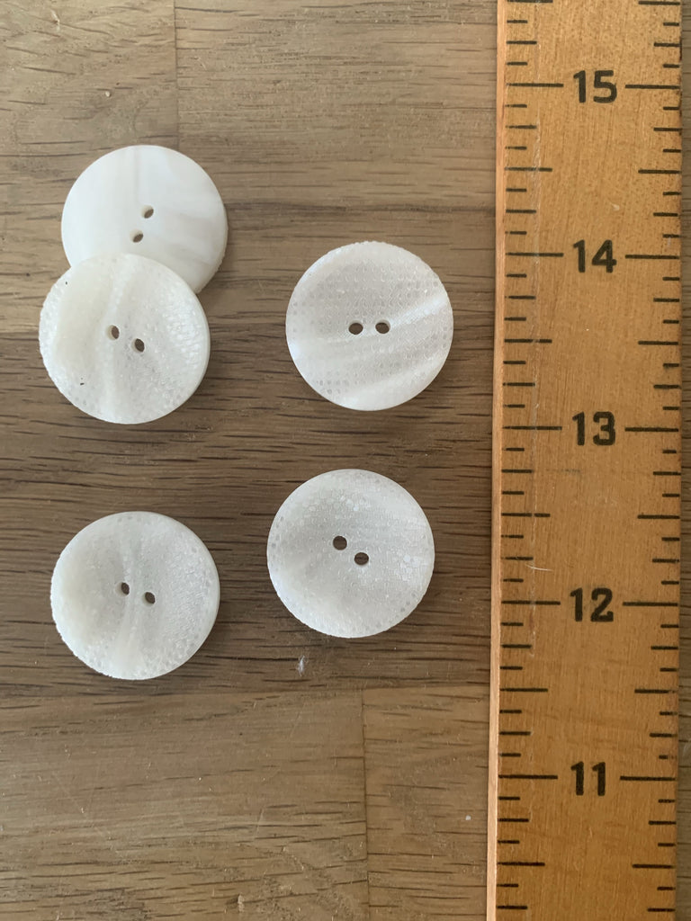 Unbranded Buttons Grid Etched Pearly Button - 25mm