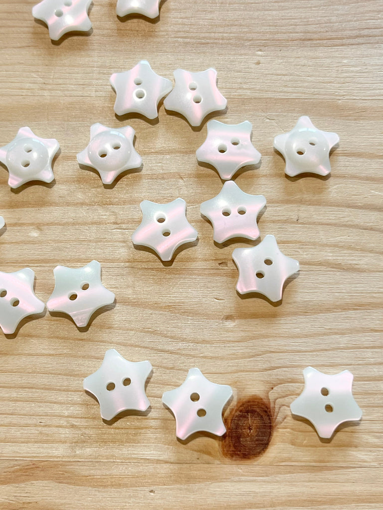 Unbranded Buttons Iridescent Pearly Star Button - 15mm