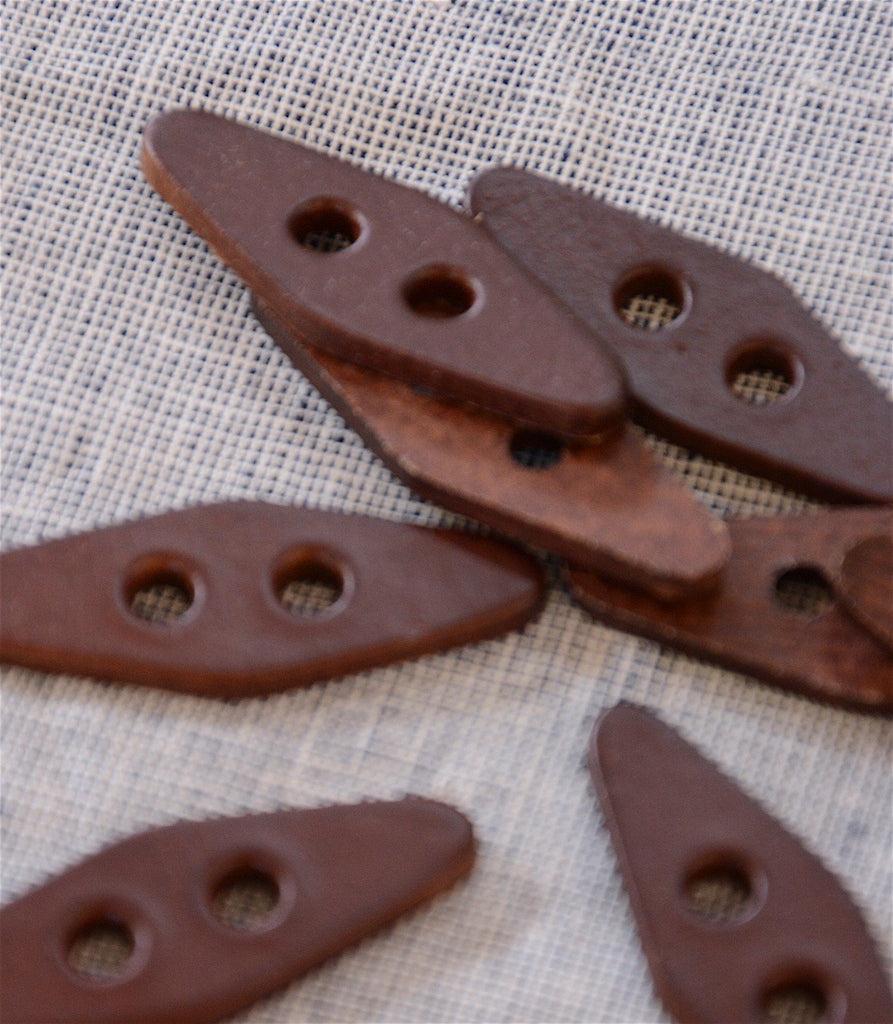 Unbranded Buttons Leather Toggle Button - 50mm