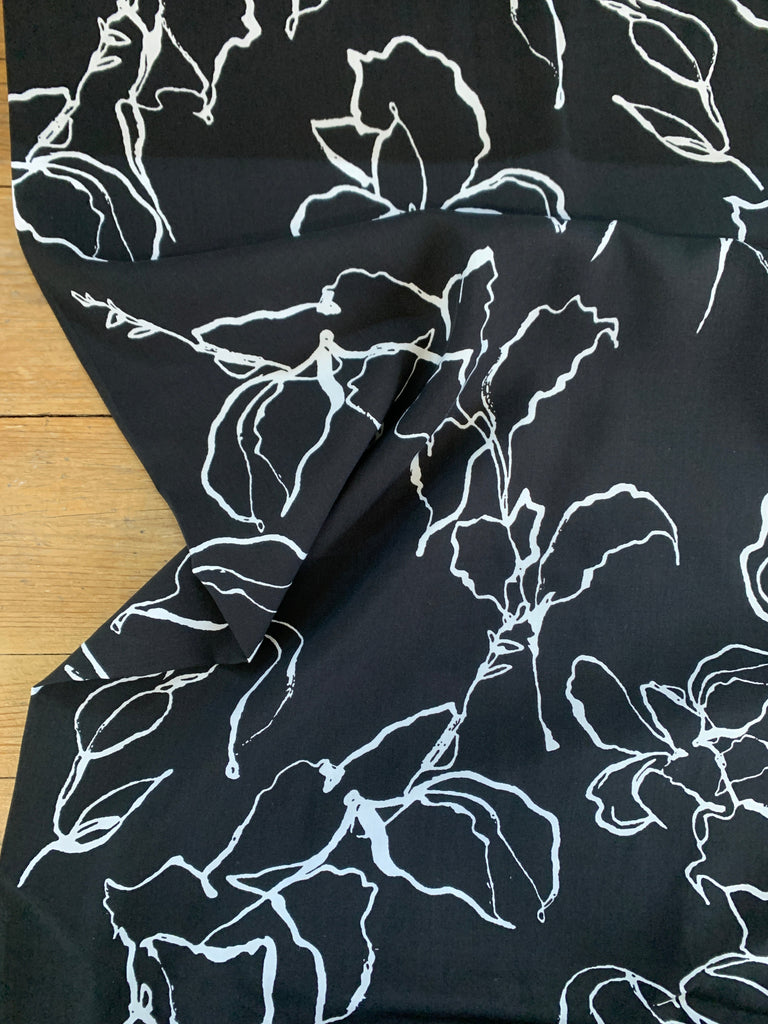 Unbranded Fabric Abstract Lily in Black - Viscose