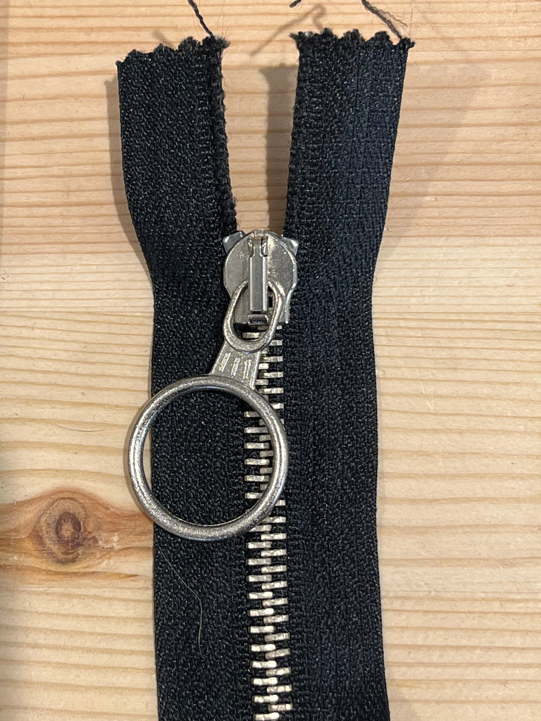 Unbranded Zippers Black - Silver Metal Teeth Sports Zip - 10" / 25cm - closed ended