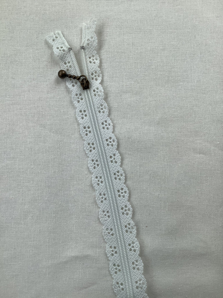 Unbranded Zippers Lace Edge Zip - White - 20cm